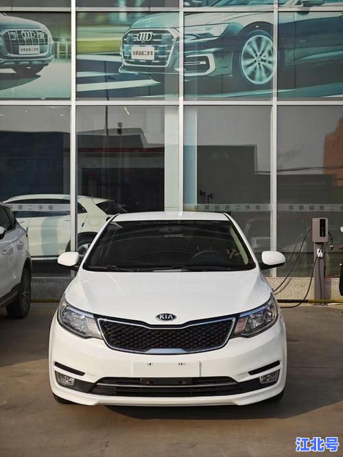 一万左右买二手起亚k2值不值？2014-2016款真实行情、油耗及优缺点全解析